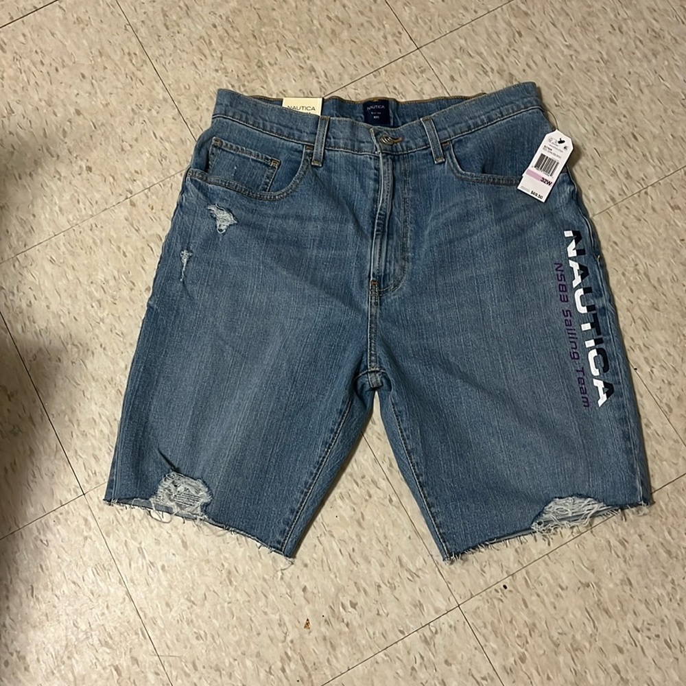 BRAND NEW W/ TAG NAUTICA MEN RELAXED FIT JEAN SHORTS